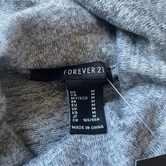 Long-sleeve turtleneck shirt from Forever 21 - Picture 10 of 10